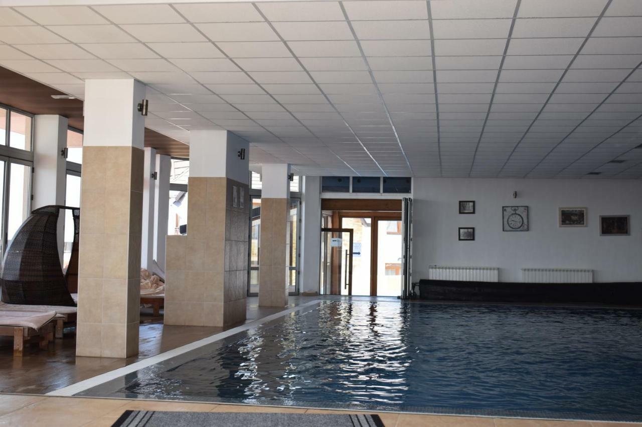 Lux Milmari Apartment Ss Kopaonik Exteriör bild